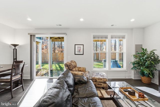 14661 BATTERY RIDGE LN, Centreville, VA 20120