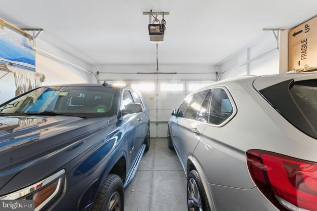 14661 BATTERY RIDGE LN, Centreville, VA 20120