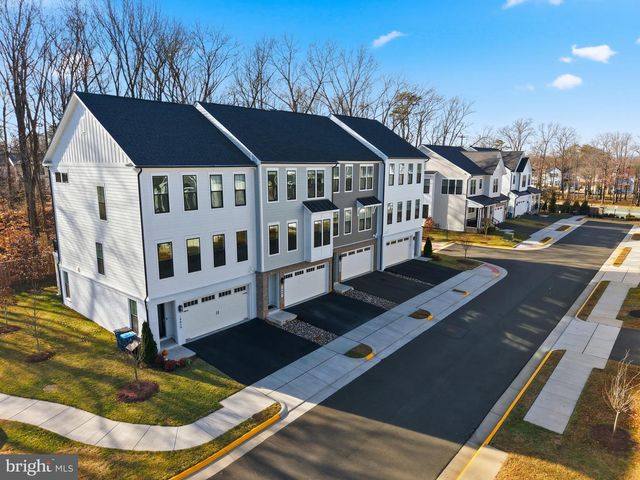 14661 BATTERY RIDGE LN, Centreville, VA 20120