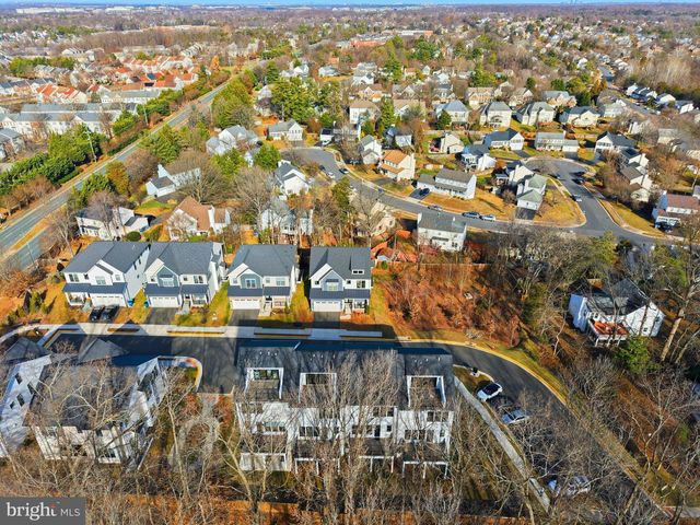 14661 BATTERY RIDGE LN, Centreville, VA 20120