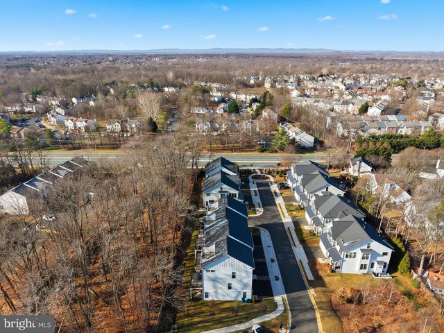 14661 BATTERY RIDGE LN, Centreville, VA 20120