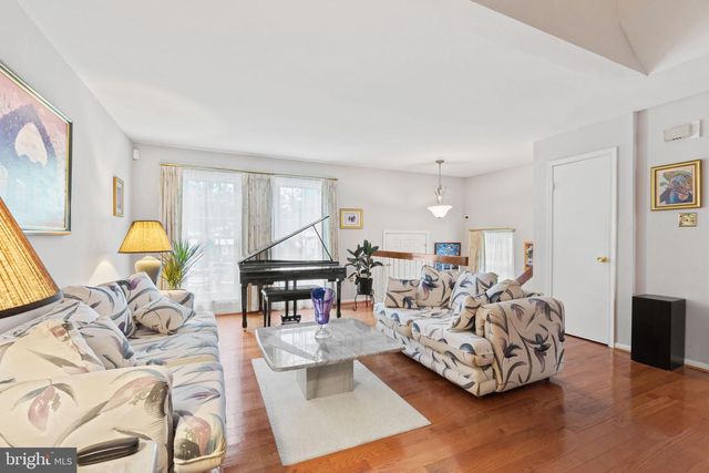 1912 DENNIS AVE, Silver Spring, MD 20902