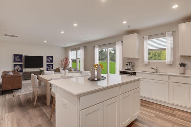 8134 Smooth Whiskey Circle, New Ellenton, SC 29809