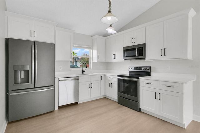 9703 RED CLOVER AVENUE, Orlando, FL 32824