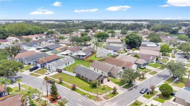 9703 RED CLOVER AVENUE, Orlando, FL 32824