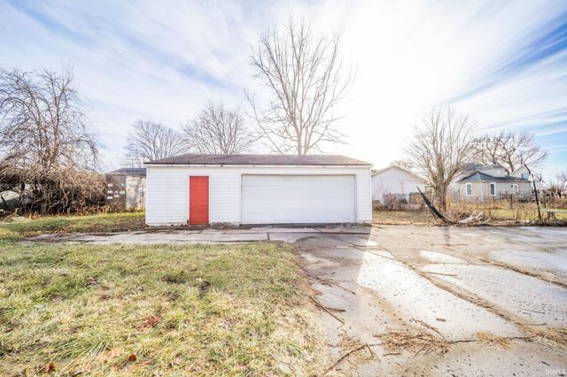 1917 Walnut Street, New Castle, IN 47362