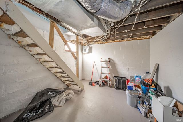 1917 Walnut Street, New Castle, IN 47362