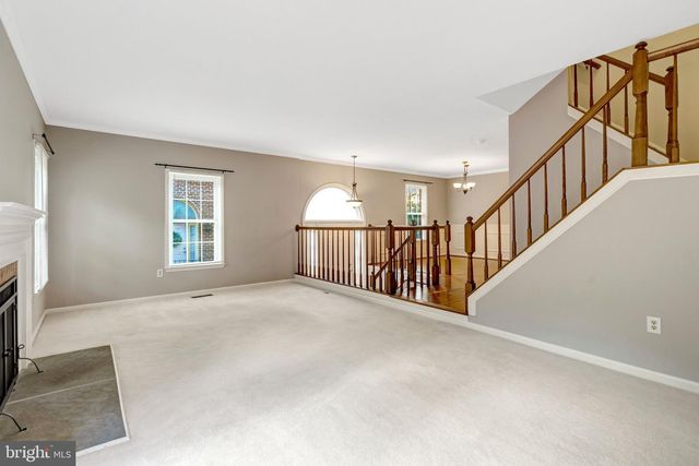 5964 NORHAM DR, Alexandria, VA 22315