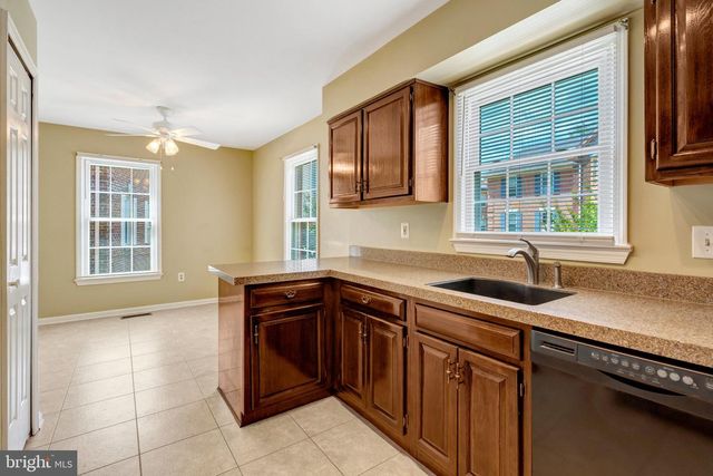 5964 NORHAM DR, Alexandria, VA 22315