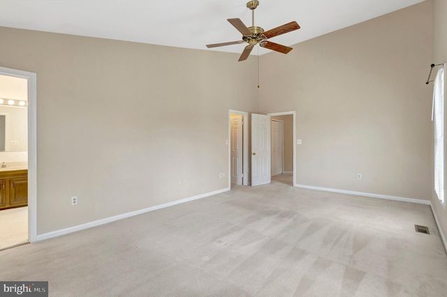 5964 NORHAM DR, Alexandria, VA 22315