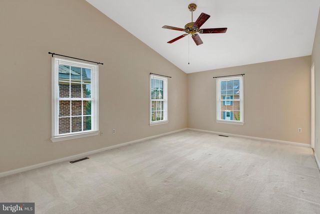 5964 NORHAM DR, Alexandria, VA 22315