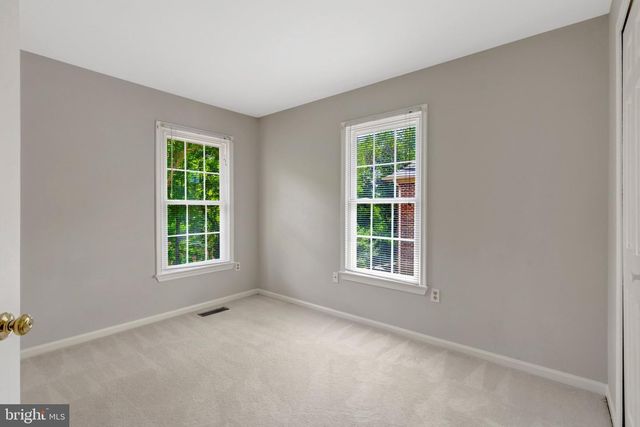 5964 NORHAM DR, Alexandria, VA 22315