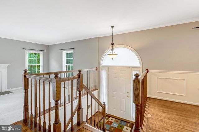 5964 NORHAM DR, Alexandria, VA 22315