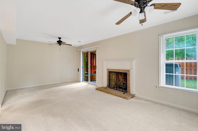 5964 NORHAM DR, Alexandria, VA 22315