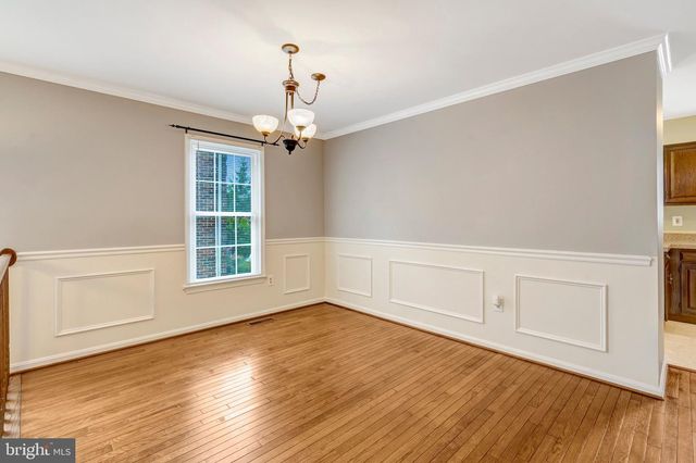 5964 NORHAM DR, Alexandria, VA 22315
