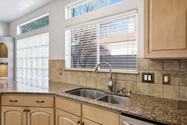 1109 Tony Sanchez Drive SE, Albuquerque, NM 87123