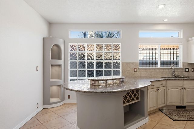 1109 Tony Sanchez Drive SE, Albuquerque, NM 87123