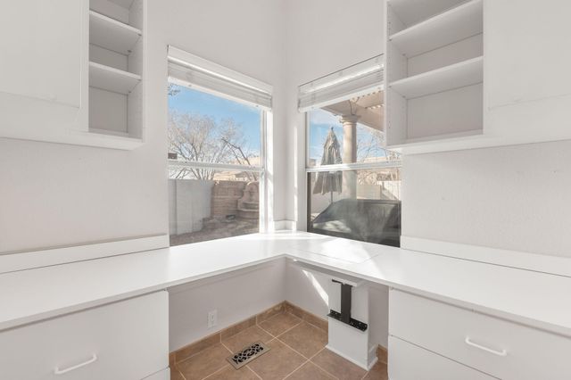 1109 Tony Sanchez Drive SE, Albuquerque, NM 87123