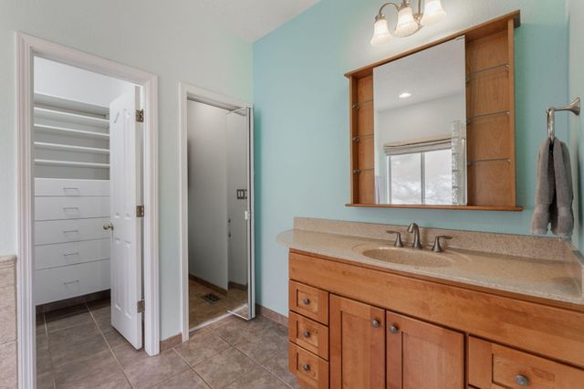 1109 Tony Sanchez Drive SE, Albuquerque, NM 87123