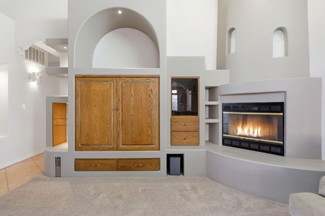 1109 Tony Sanchez Drive SE, Albuquerque, NM 87123