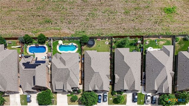 1925 Field Brook, Seguin, TX 78155