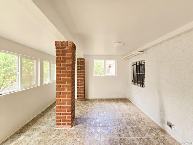 241-11 52nd Avenue, Douglaston, NY 11362