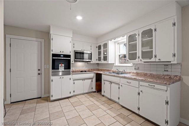 101 N Brook Street, Gans, OK 74936