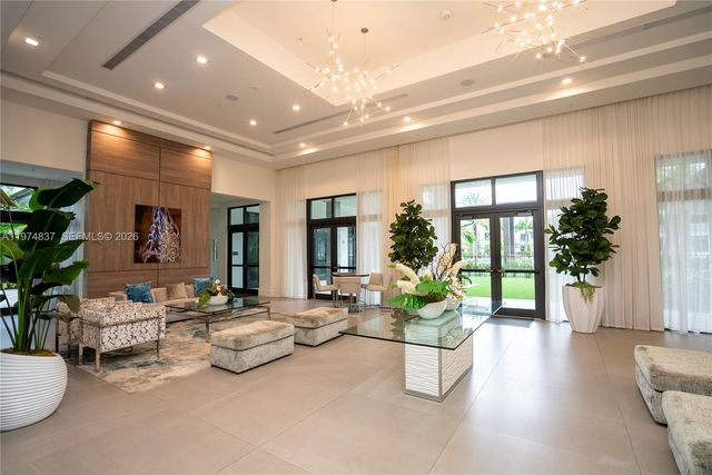 4700 NW 84th Ave 16, Doral, FL 33166