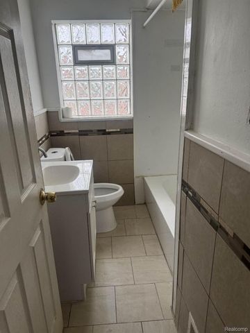 20232 Prevost Street, Detroit, MI 48235