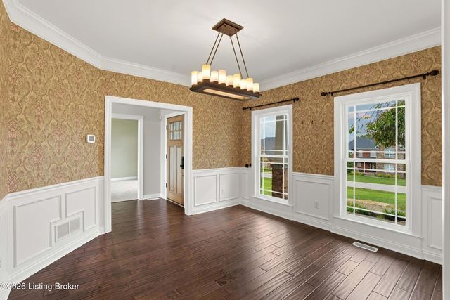 230 Peach Orchard Cir, Fisherville, KY 40023