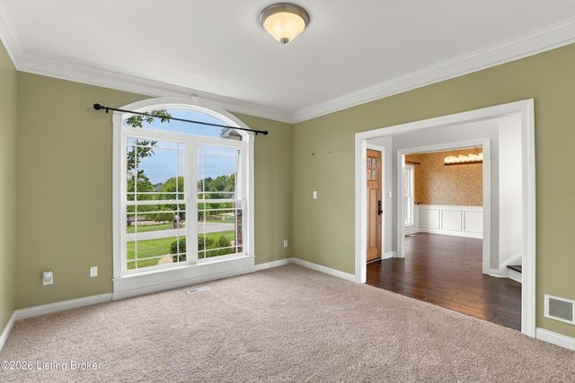 230 Peach Orchard Cir, Fisherville, KY 40023
