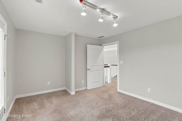 230 Peach Orchard Cir, Fisherville, KY 40023