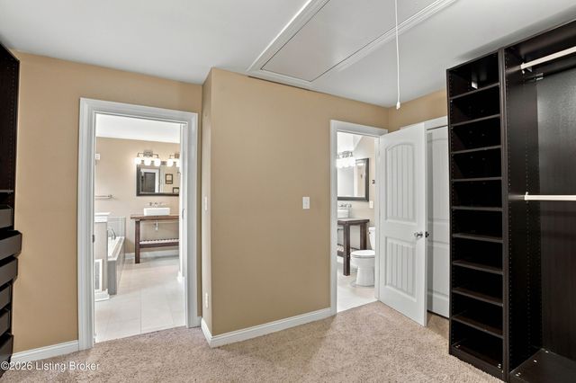 230 Peach Orchard Cir, Fisherville, KY 40023