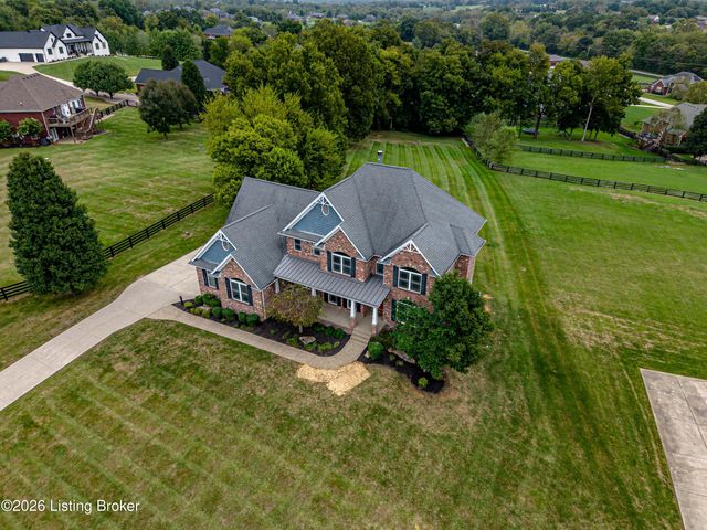 230 Peach Orchard Cir, Fisherville, KY 40023