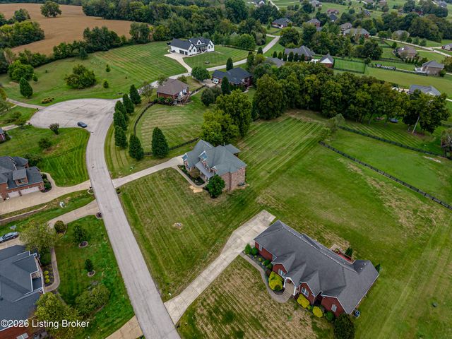 230 Peach Orchard Cir, Fisherville, KY 40023