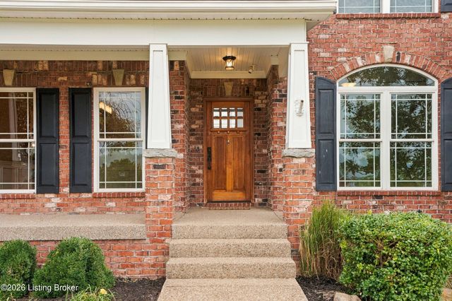 230 Peach Orchard Cir, Fisherville, KY 40023