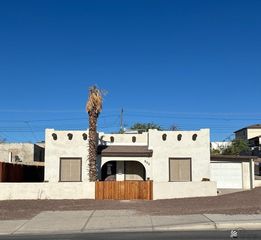 902 S 1 AVE, Yuma, AZ 85364