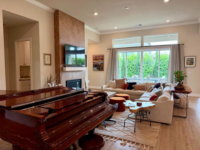 12008 Armandi Way, Rancho Cordova, CA 95742