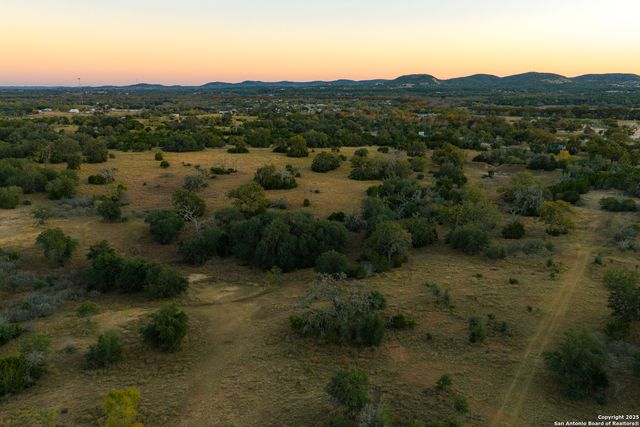 740 Optimist Way, Bandera, TX 78003