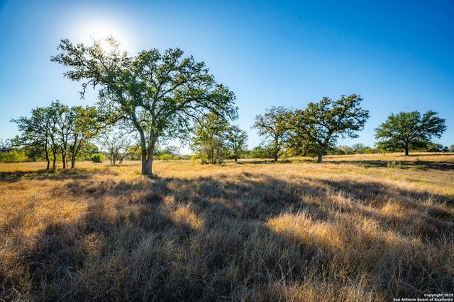 740 Optimist Way, Bandera, TX 78003