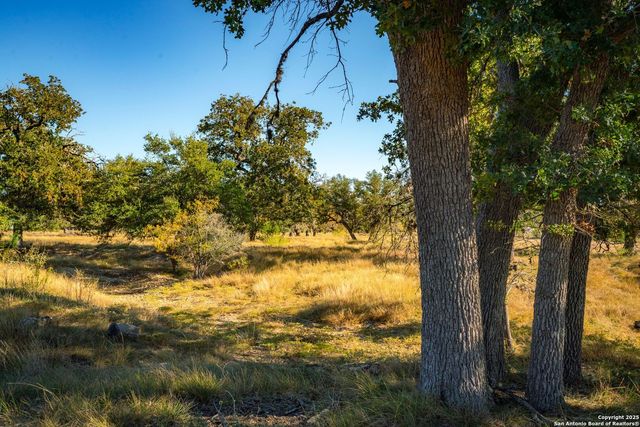 740 Optimist Way, Bandera, TX 78003