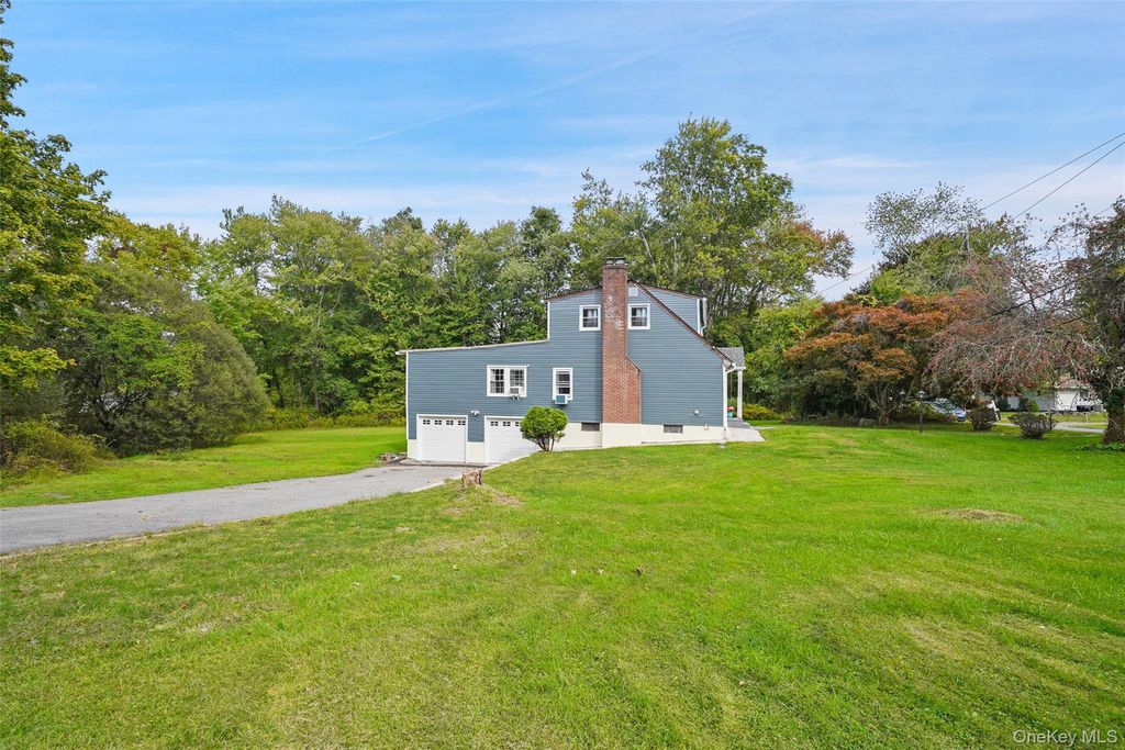 420 Alden Road, Yorktown Heights, NY 10598 — exterior
