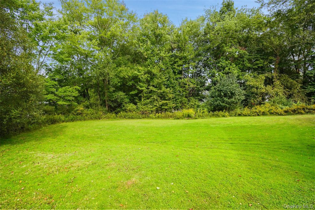 420 Alden Road, Yorktown Heights, NY 10598 — photo 2