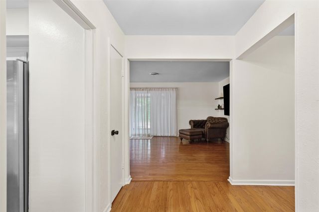 3215 Curtis Drive, Tyler, TX 75701