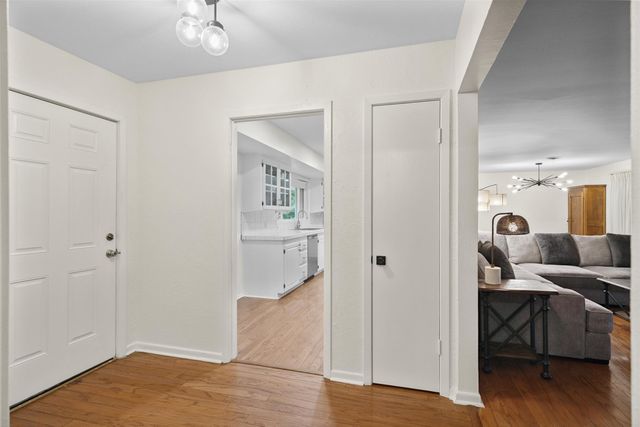 3215 Curtis Drive, Tyler, TX 75701