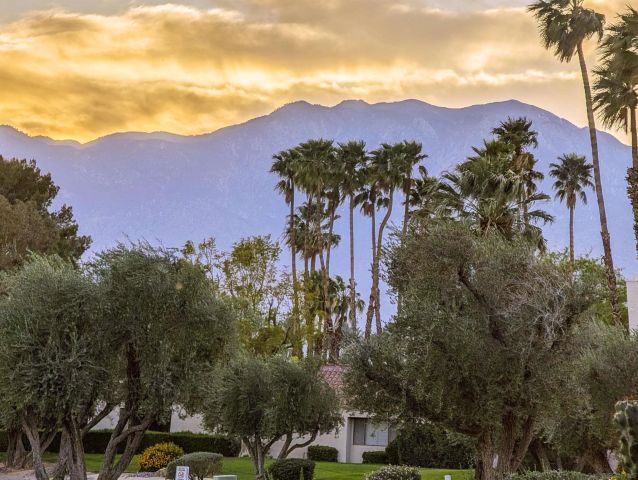 359 Wimbledon Drive, Rancho Mirage, CA 92270