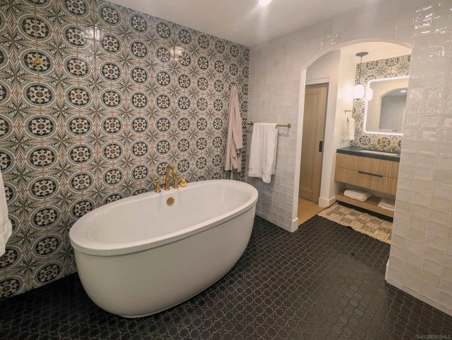 359 Wimbledon Drive, Rancho Mirage, CA 92270