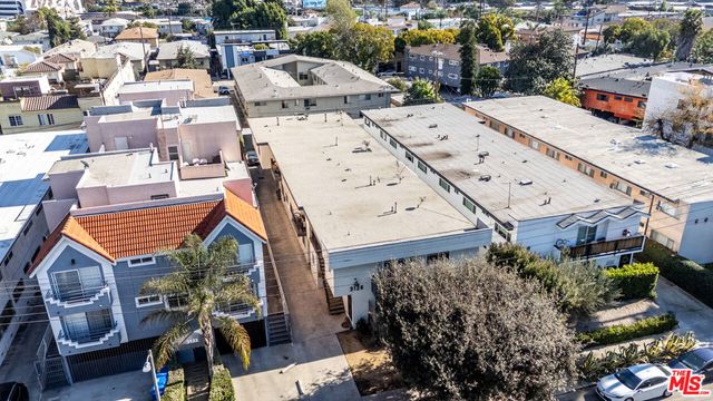 3126 S Canfield Avenue, Los Angeles, CA 90034
