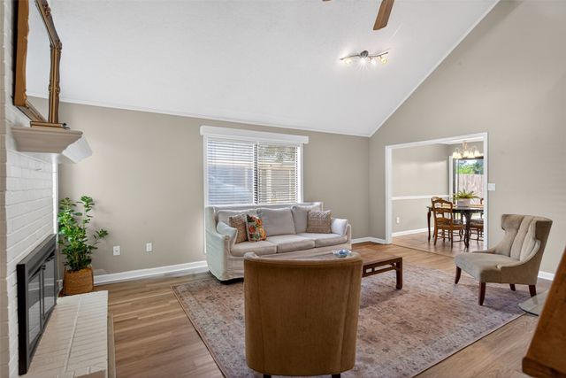 401 Edgemont Drive, Bossier City, LA 71111