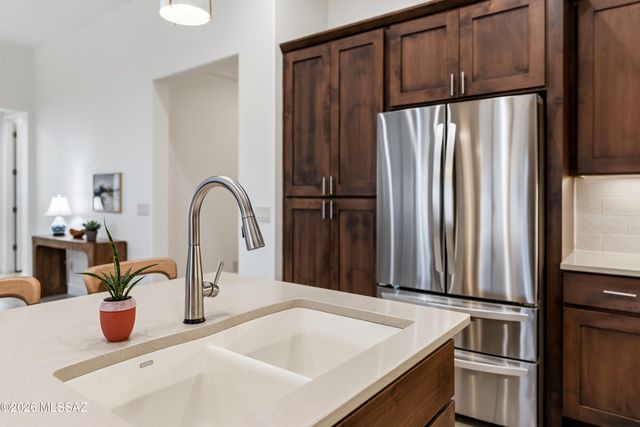 2428 E Lost Ranch Trail, Green Valley, AZ 85614